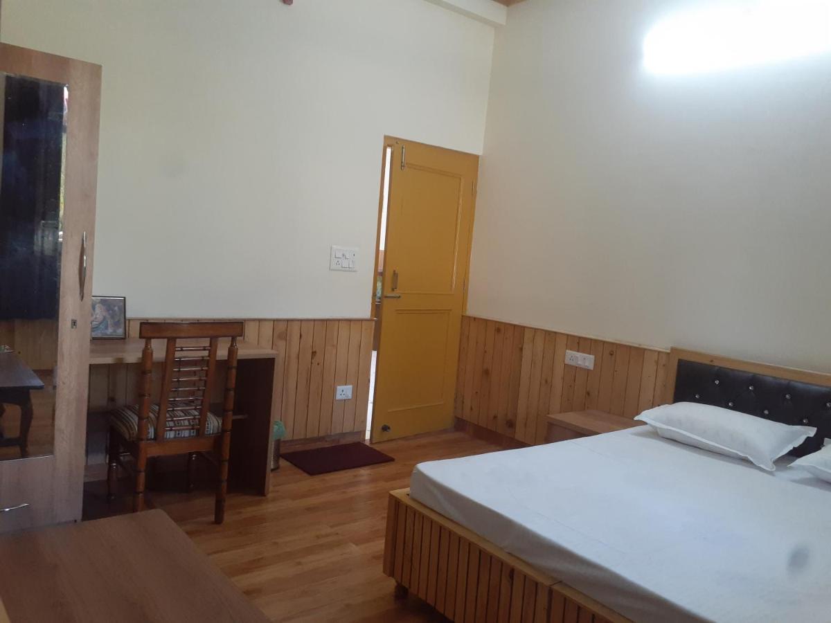 Gazing Moon Homestay Shamshi Exteriör bild